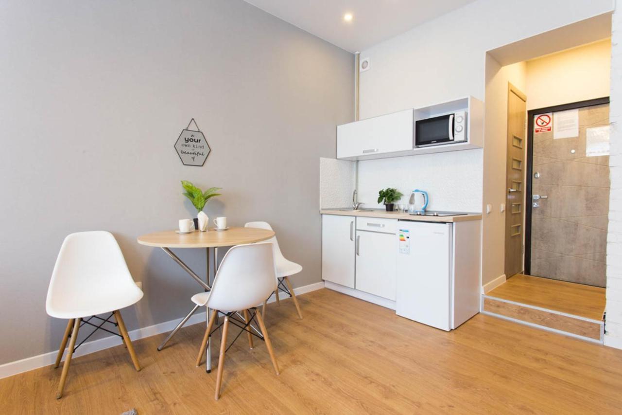 Modern studio, metro Pushkinska&Universytet - Chernyshevska str. 95-2 Charkiv Exteriör bild